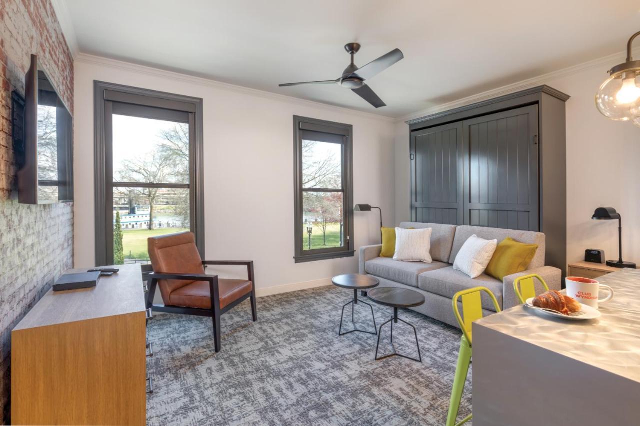 Worldmark Portland Waterfront Park Exterior photo